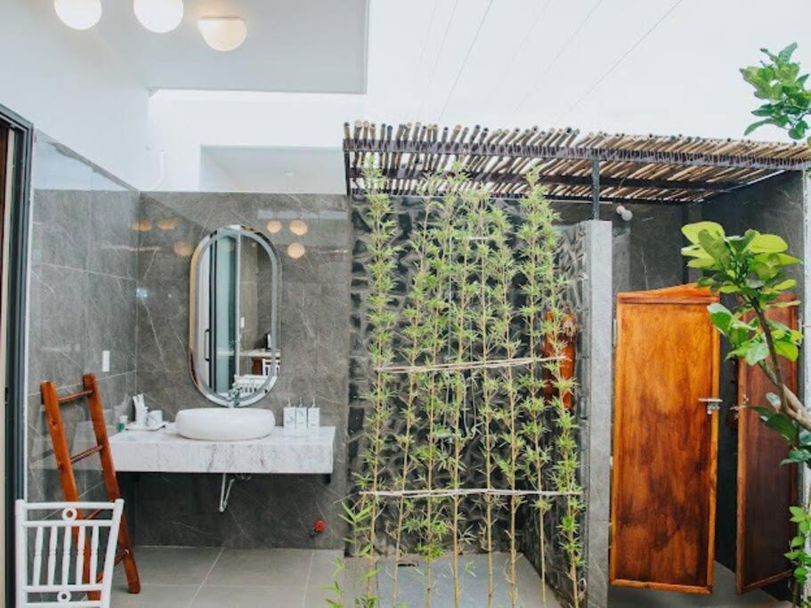 Sunset Hill Villa - Large Swimming Pool