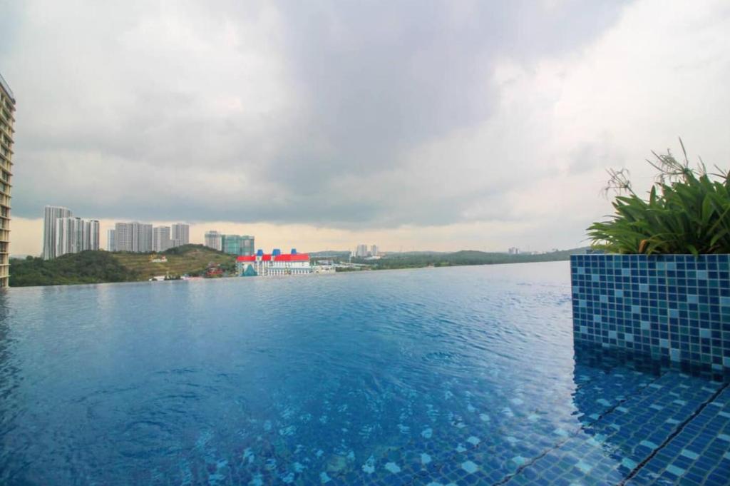 D'Pristine Medini By UHA photo 3