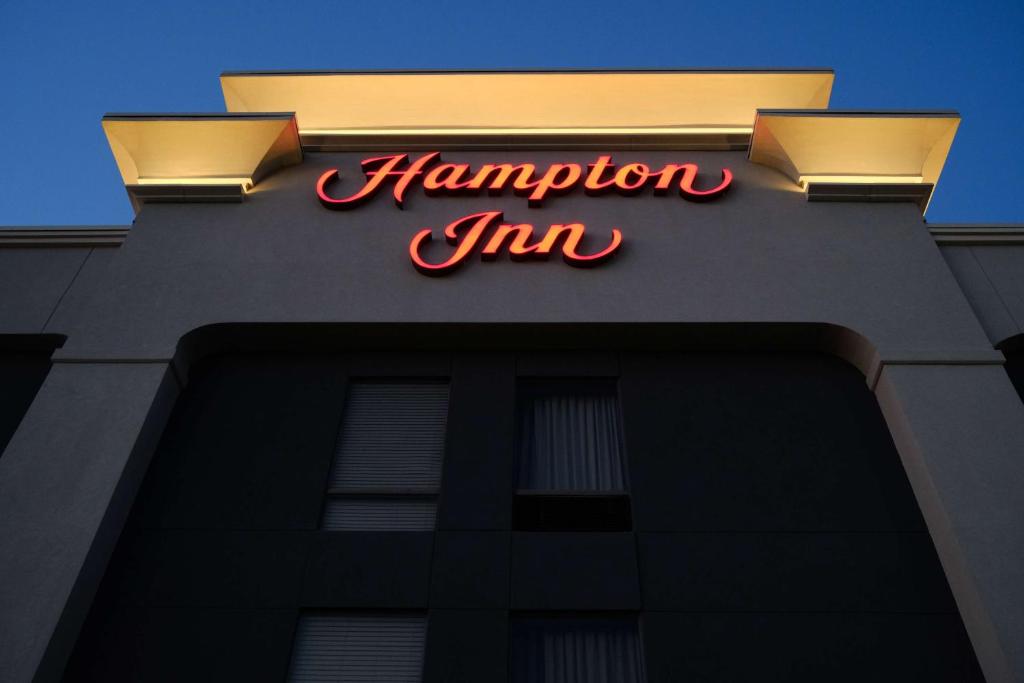 Hampton Inn Oklahoma City/Yukon photo 2