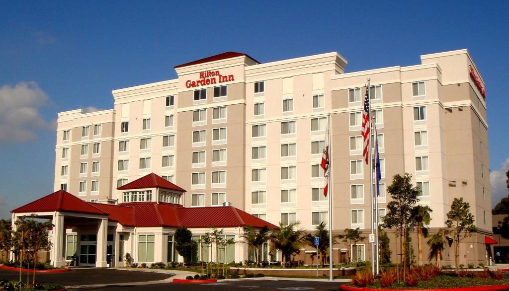 Hilton Garden Inn Oxnard/Camarillo photo 4