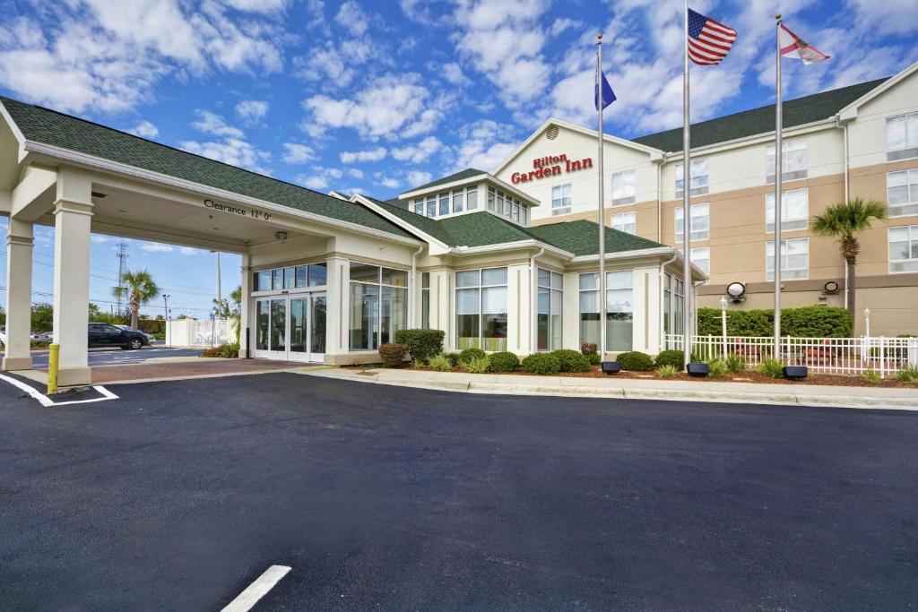 Hilton Garden Inn Panama City image