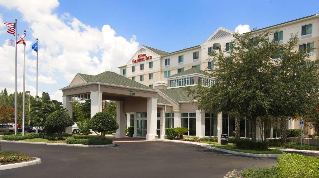 Hilton Garden Inn Tampa North Busch Gardens image