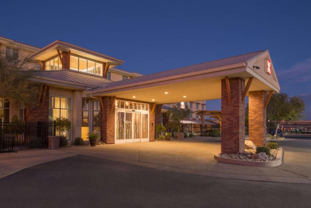 Hilton Garden Inn Yuma Pivot Point image
