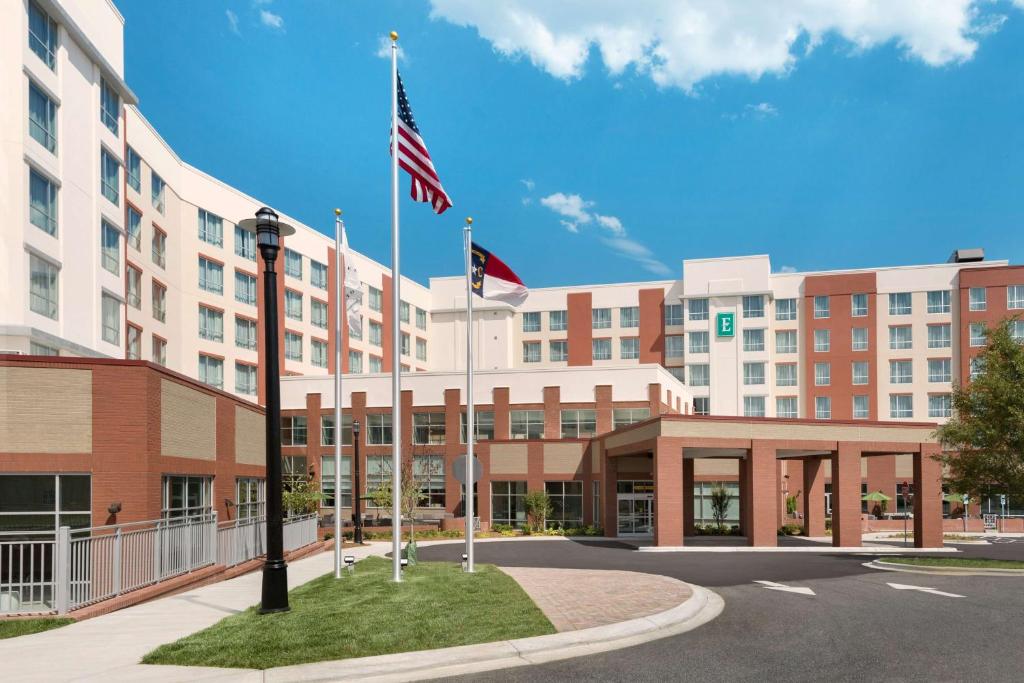 Embassy Suites by Hilton Charlotte Ayrsley image