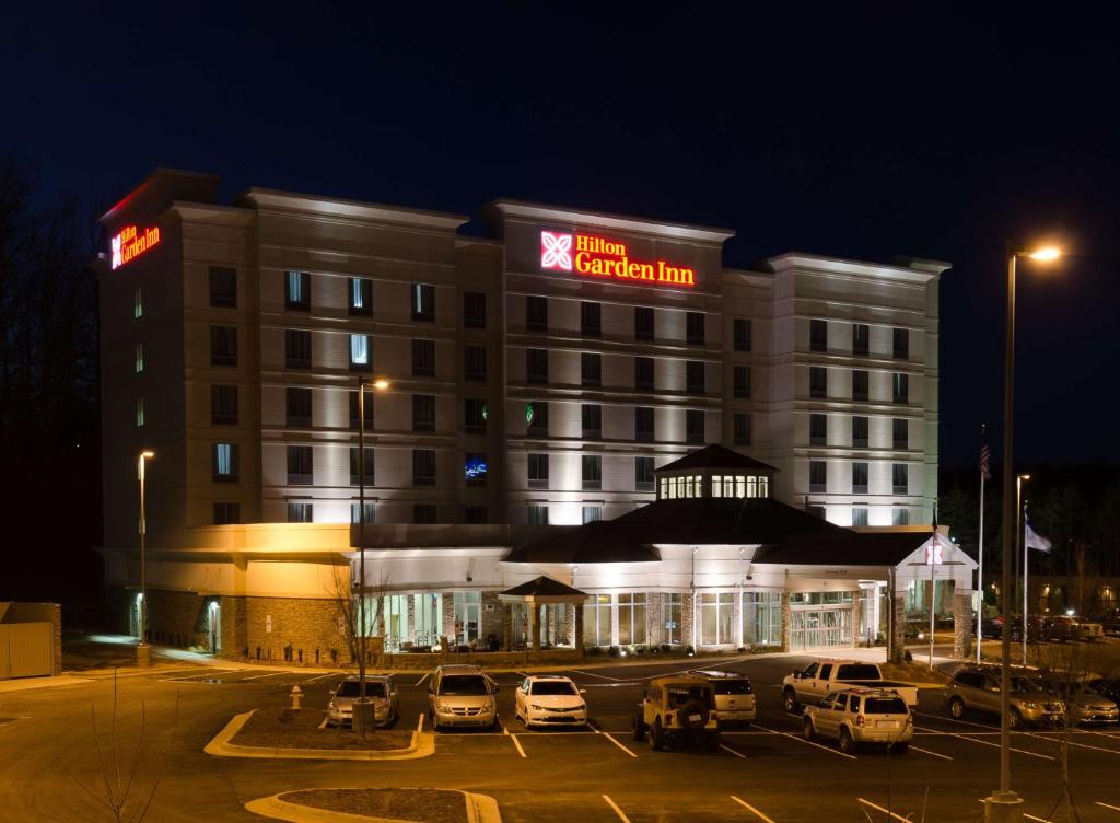 Hilton Garden Inn Hickory image