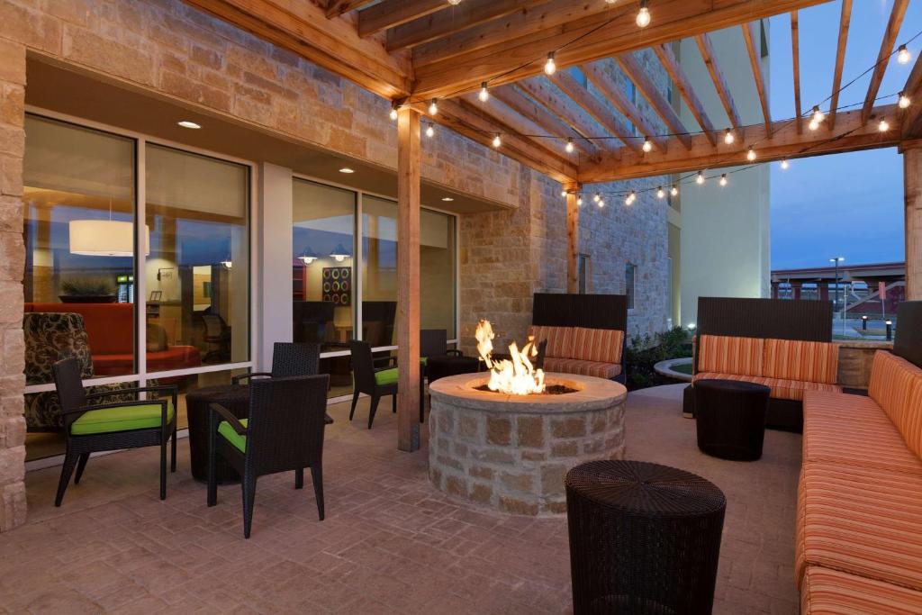 Home2 Suites by Hilton Lubbock photo 3