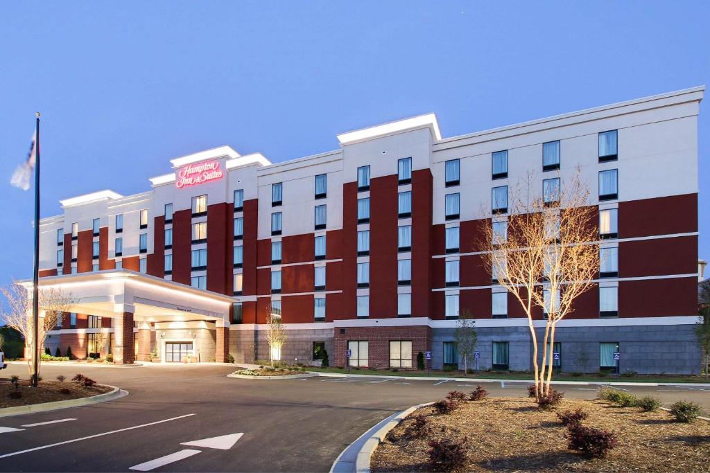 Hampton Inn & Suites Greenville Airport photo 1
