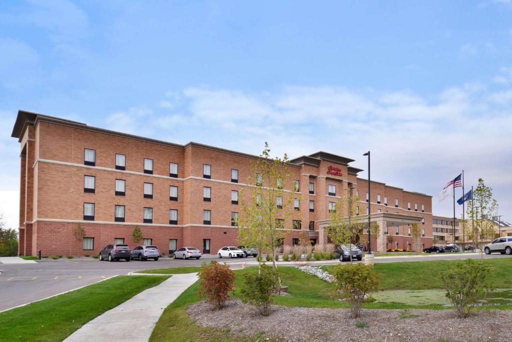 Hampton Inn & Suites Ann Arbor West image