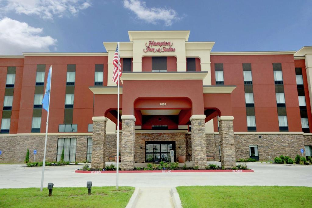 Hampton Inn & Suites Ponca City photo 1