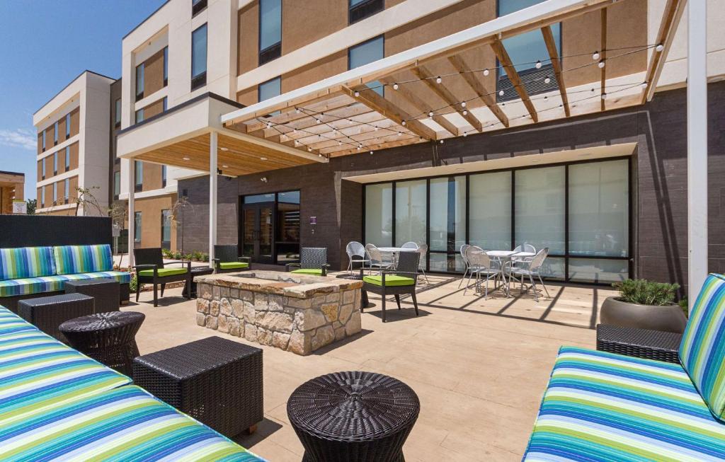 Home2 Suites By Hilton Oklahoma City Yukon photo 1
