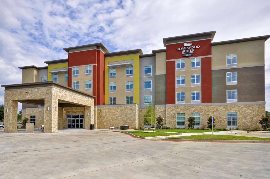 Homewood Suites by Hilton Tyler image