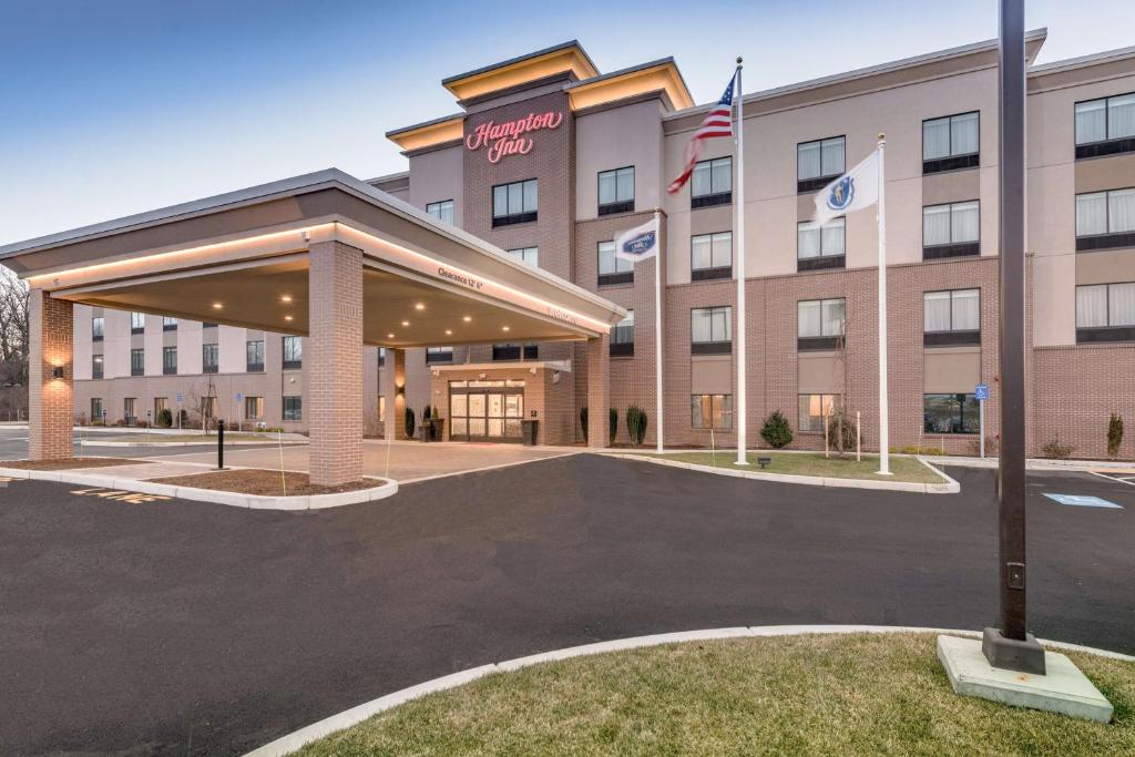Hampton Inn Boston - Westborough image
