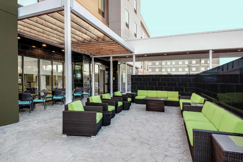 Home2 Suites By Hilton Austin Airport photo 1