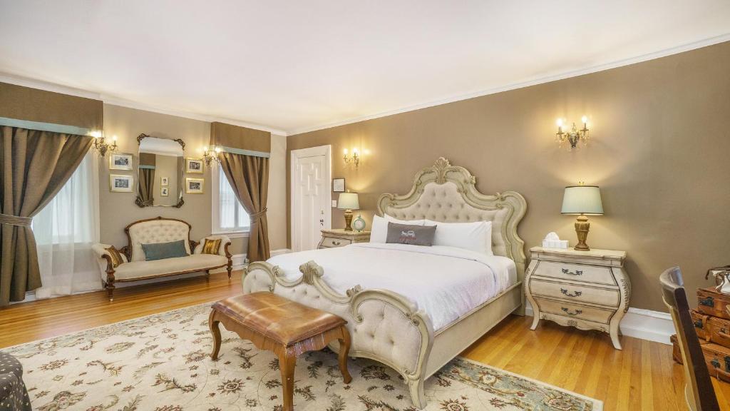 Grey Gables Inn photo 2