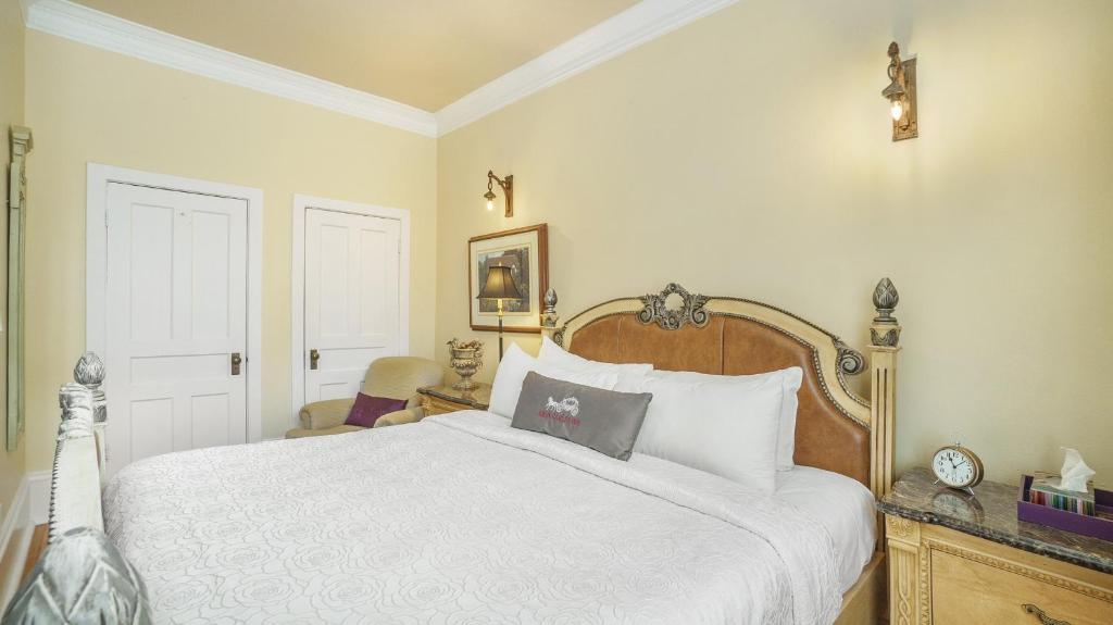 Grey Gables Inn photo 1