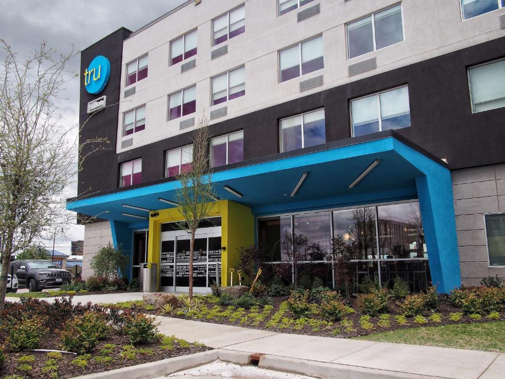 Tru By Hilton Oklahoma City Airport image