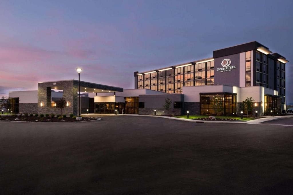 Doubletree By Hilton Lafayette East photo 2