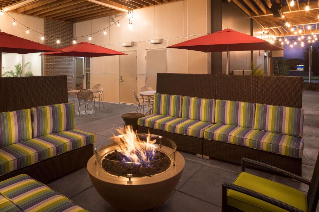 Home2 Suites By Hilton Mishawaka South Bend photo 2
