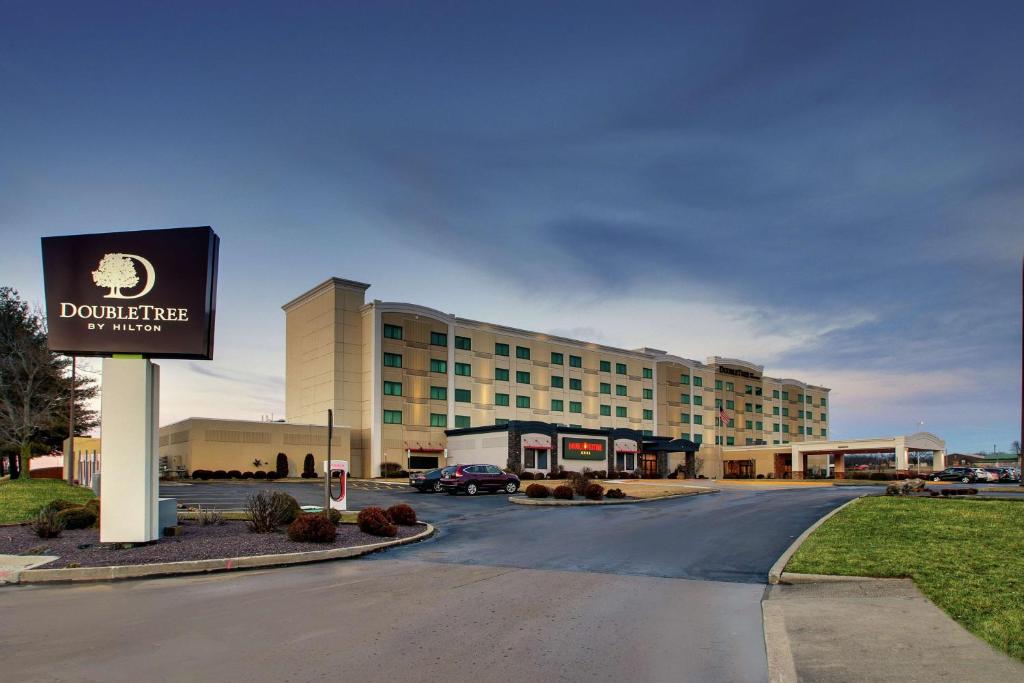 DoubleTree by Hilton Mt. Vernon image