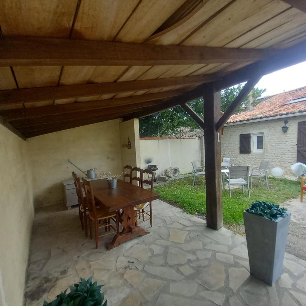 Maison de charme, raffinée dans village historique photo 3