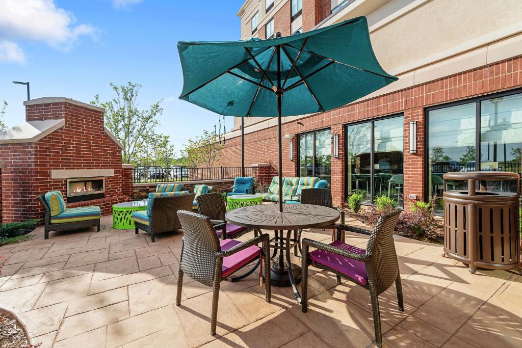 Hilton Garden Inn Edmond/Oklahoma City North photo 1