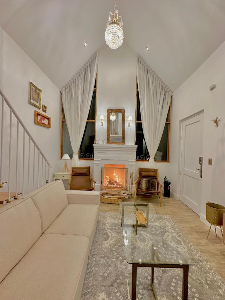 "HOLLY HOUSE" 2 habitaciones - 2 bedrooms