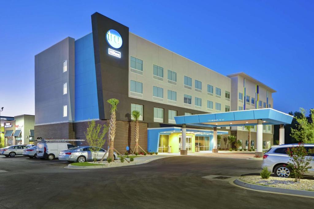 Tru By Hilton Sumter photo 2