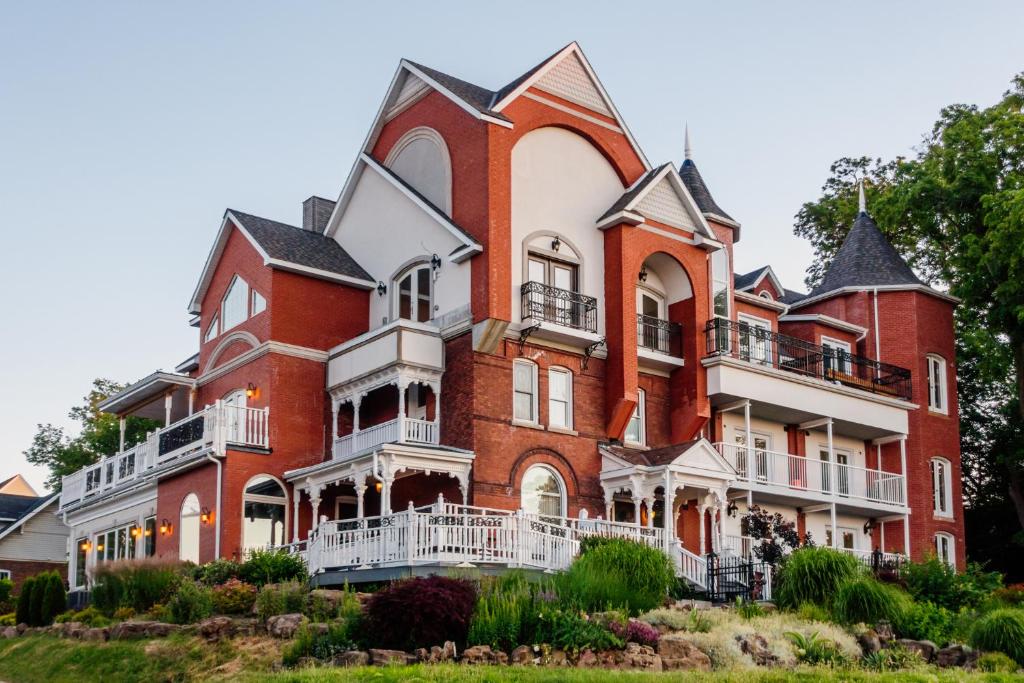 Niagara Grandview Boutique Hotel photo 1