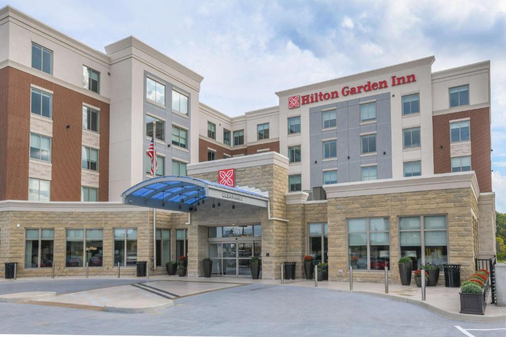 Hilton Garden Inn Cincinnati Midtown photo 4