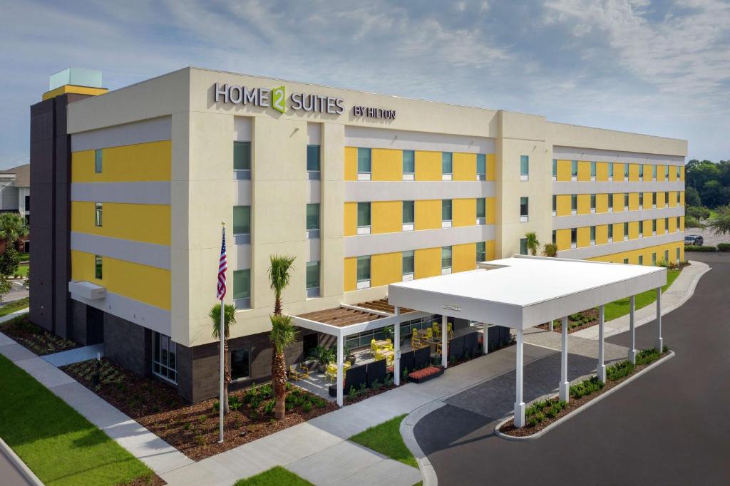 Home2 Suites by Hilton Lakeland image