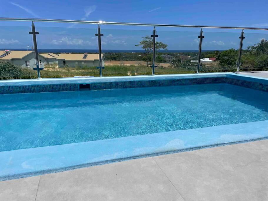 Luxury Ocean View Villa with Backyard Pool photo 1