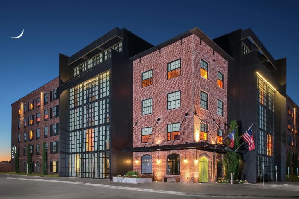 NYLO Las Colinas Hotel, Tapestry Collection by Hilton photo 3