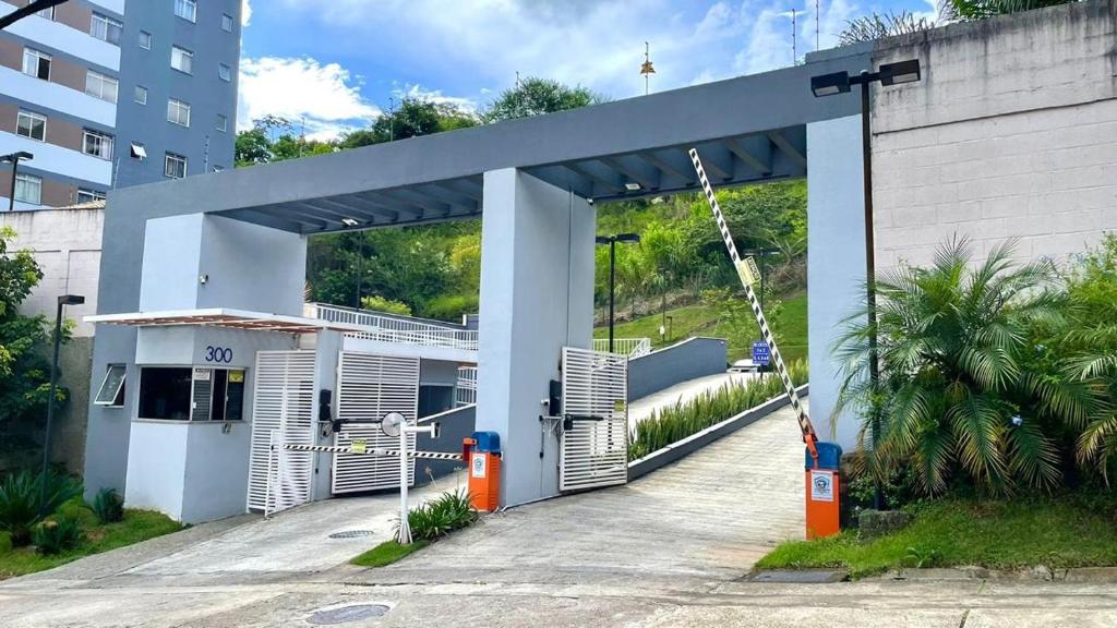 Apto 3 quartos , estrela sul