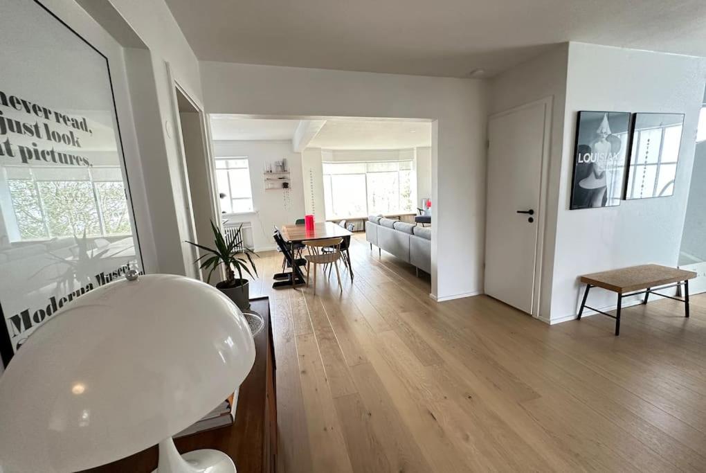Modern 3bedr apartment in Hlíðar in Reykjavik photo 4