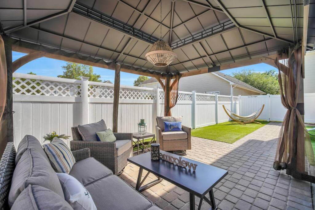 Sweet Nest Bluffton Cottage image
