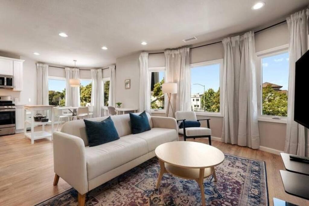 Sparkling New 2BR near BART