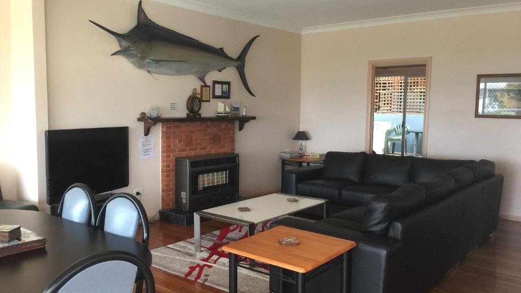 Aberdeen Unit 1 Bermagui photo 3