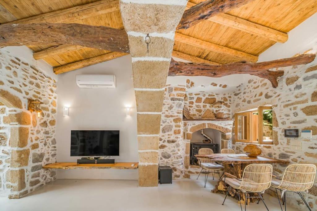 Boutique Cretan Stone house photo 3