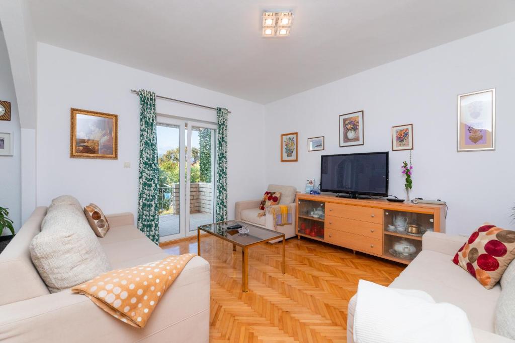 Apartments Martic photo 2