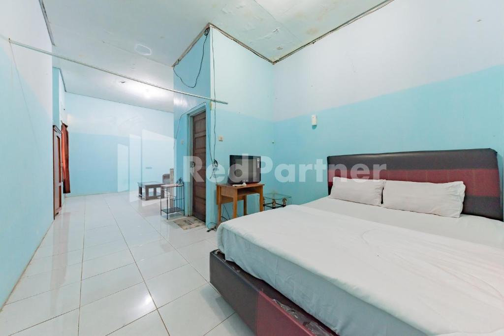 Ana Guest House Syariah Mitra RedDoorz photo 4