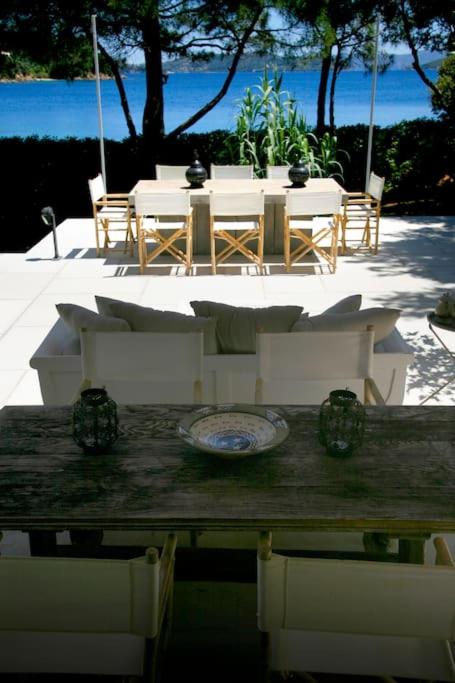 beachfront villa, Sun and sea photo 2
