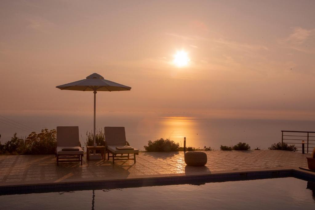Avraam Sunset Villas with Private Heated Pools by Imagine Lefkada photo 3