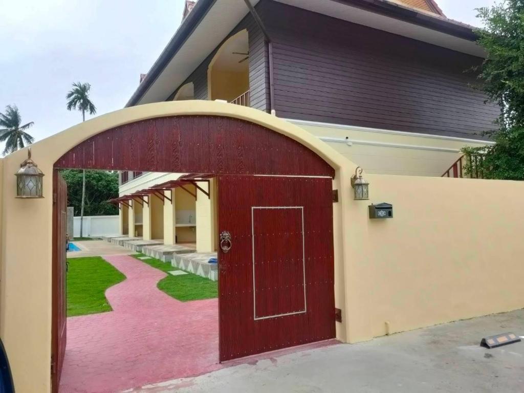 pool villa rawai photo 1