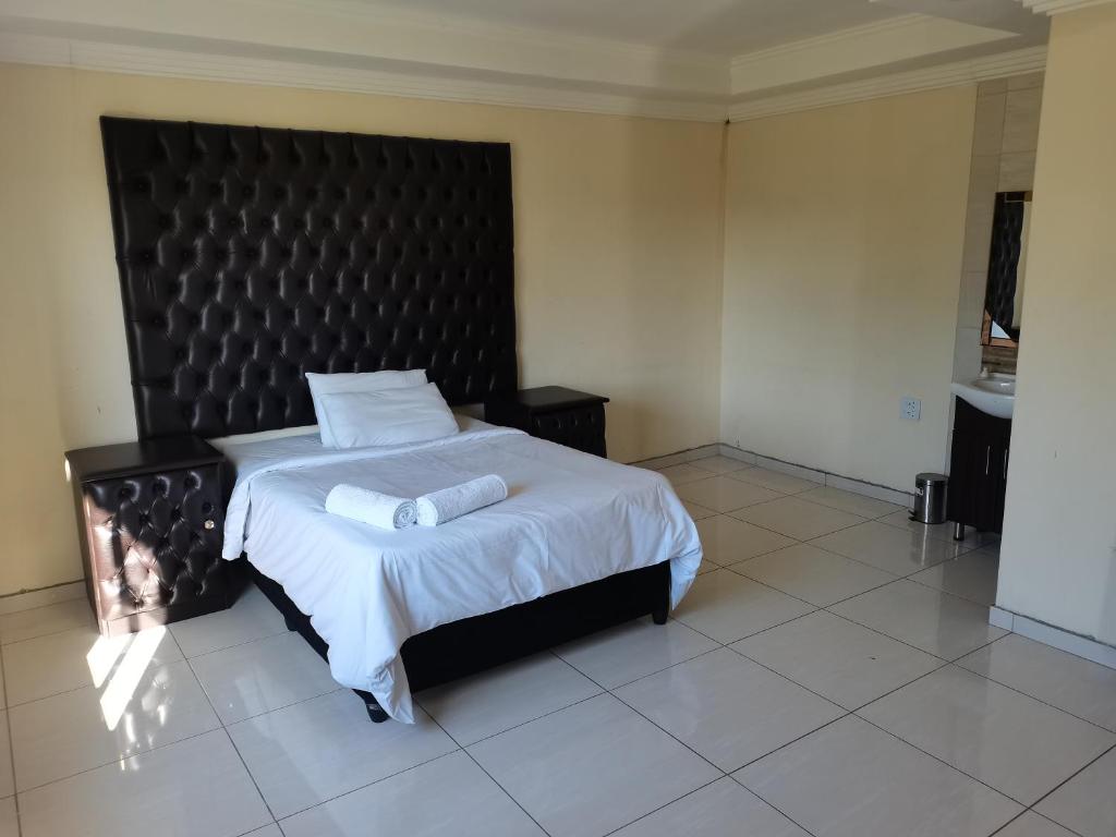 Maletjane Holiday Resort photo 2