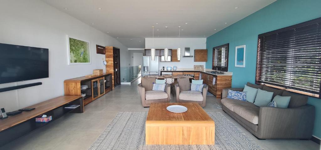 Blue Ocean Villas & Apartments - Tap to explore photos
