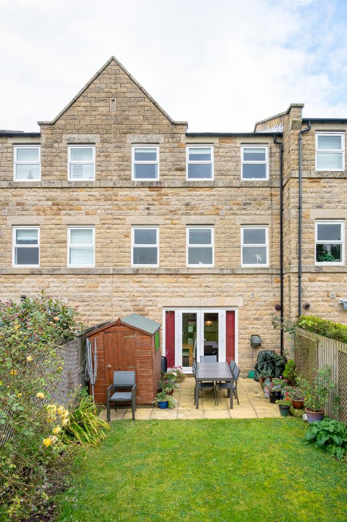 4 Bedroom House in Addingham Ilkley photo 3