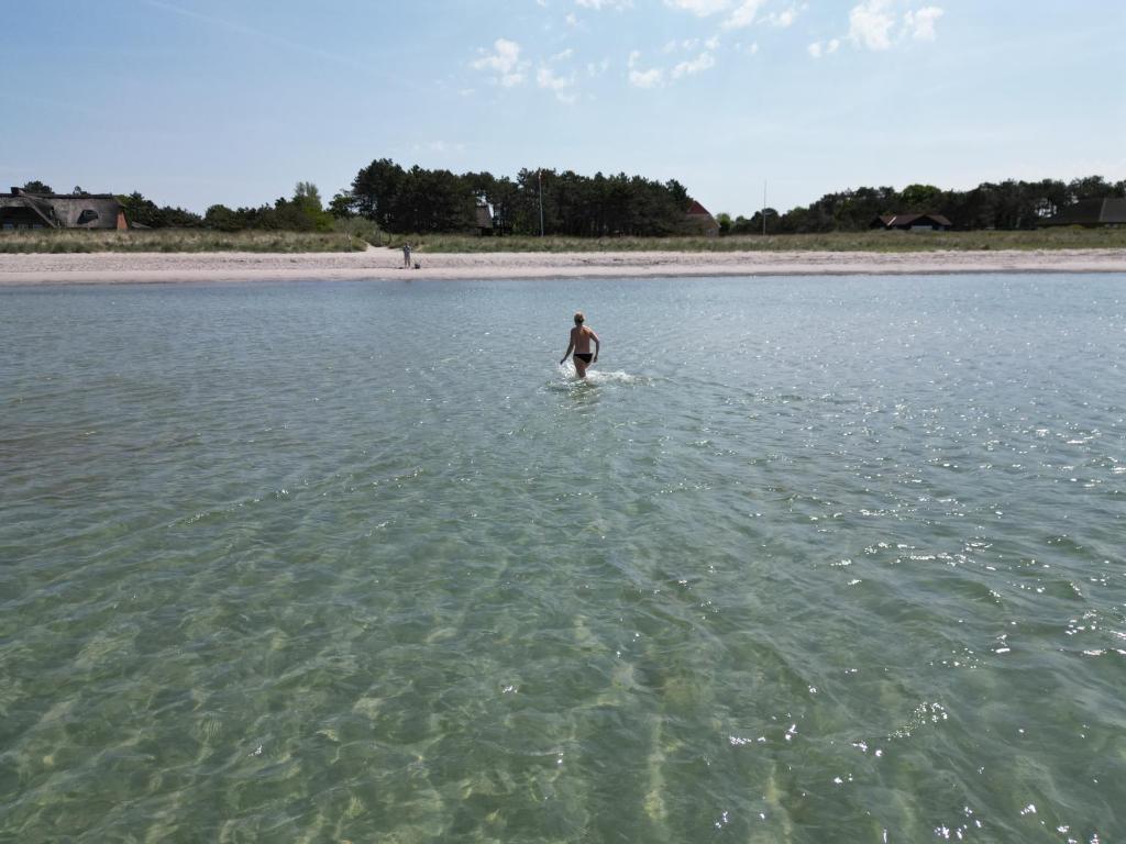 Moderne sommerhus, 8 senge, 250 mtr til sandstrand photo 3