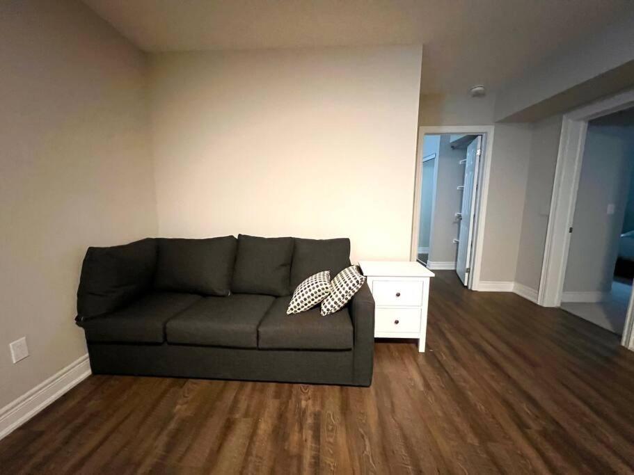 Newly built basement apartment photo 3