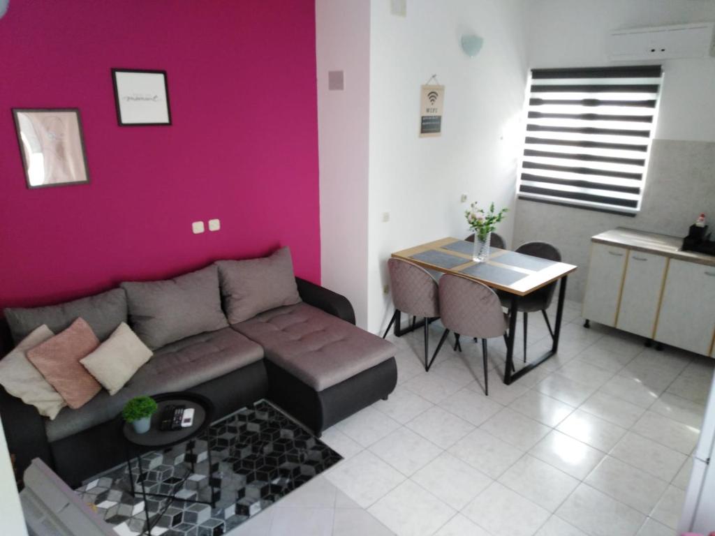 Apartment Lil photo 1