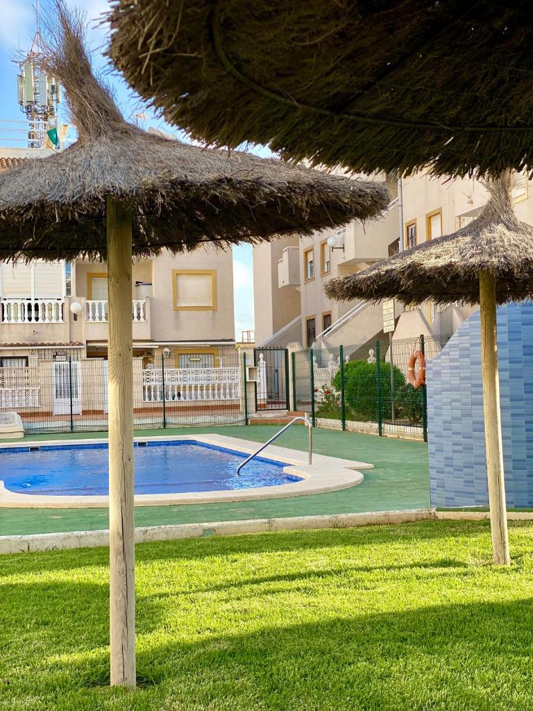 Torrevista three bedroom apartment, two swimming pools and garage photo 1